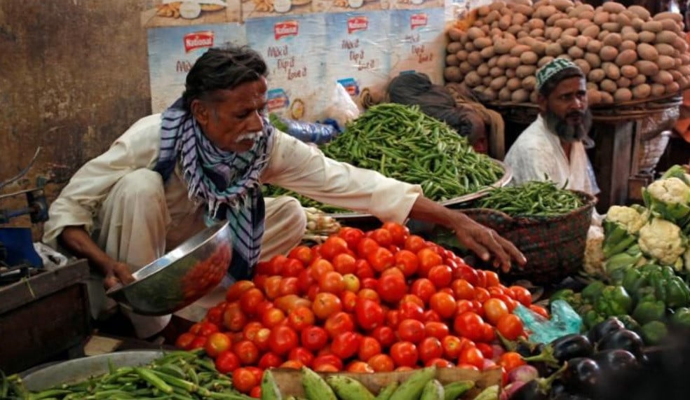 Weekly inflation rises by 3.73%